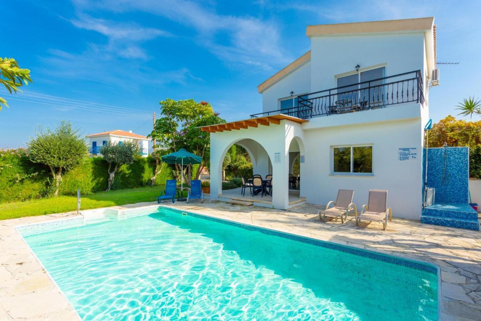 Sun Beach Villa Tria Polis Екстер'єр фото
